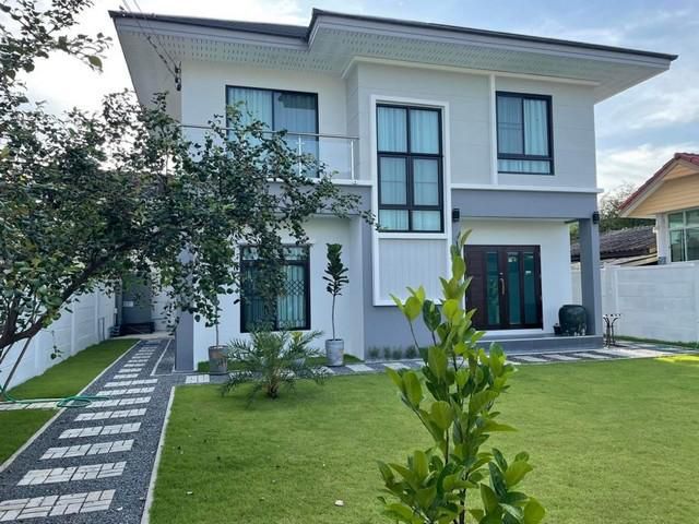 ขายบ้านเดี่ยว 2ชั้น เนื้อที่ 100 ตร.ว.6 ห้องนอน 3 ห้องน้ำ สุขุมวิท77 อ่อนนุชซอย53 ใกล้รถไฟฟ้าสถานี ศรีนุช ใกล้ห้างซีคอนส