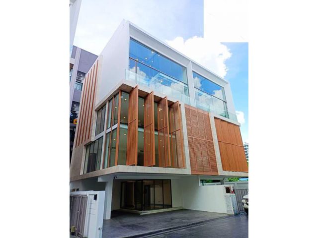 46 ตรว. 725ตรม.รัชดา 30-36 Central ลาดพร้าว ลิฟต์