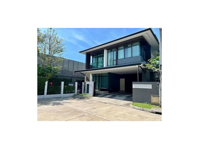 บ้านเดี่ยว 2 ชั้น หมู่บ้านเศรษฐสิริ กรุงเทพกรีฑา