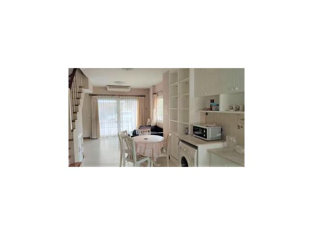 ให้เช่า ทาวน์โฮม หมู่บ้าน คาซ่า ซิตี้ CASA City นวลจันทร์2 เกษตร นวมินทร์ หลังมุม ใกล้ รถไฟฟ้าMRT คลองลำเจียก หน้าบ้านหั