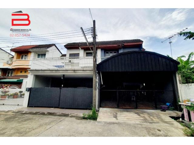 ทาวน์โฮม พาราไดซ์ วิลล์ หลังริม เนื้อที่ 36.4 ตรว. ถนนประเสริฐมนูกิจ เขตลาดพร้าว