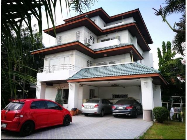 home office ขายตึกสำนักงาน  สุขุมวิท 101