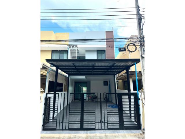 Agent Post ขายถูก ทาวน์เฮ้า2 ชั้น (Renovateใหม่) แปลงริม