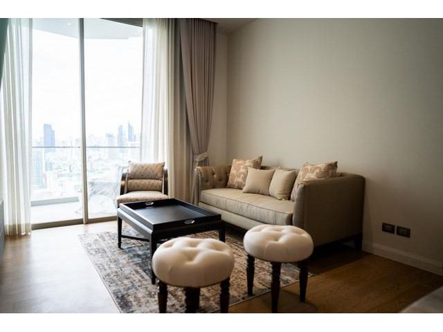 Magnolias Waterfront 2B2B High Floor Icon Siam