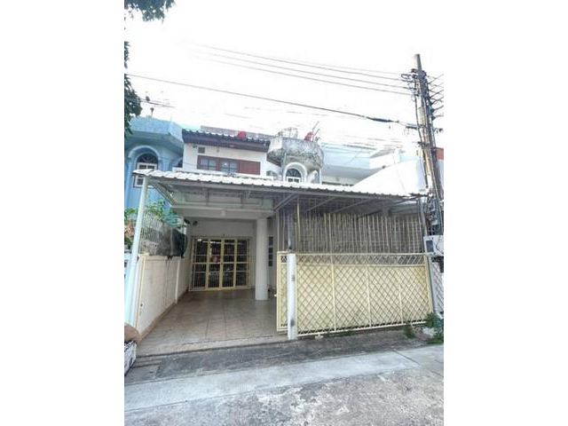 ทาวน์เฮ้าส์ 2ชั้น 3 ห้องนอน 3 ห้องน้ำ
