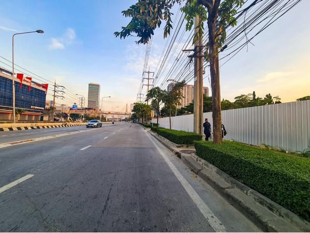 ขายที่ดินสวย  ติดถนนพระราม 3 เดินทางสะดวก