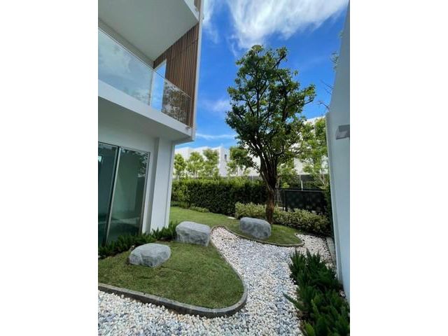 EPL-HR1356 บ้านเดี่ยว 3ชั้น VIVE วีเว่ พระราม9