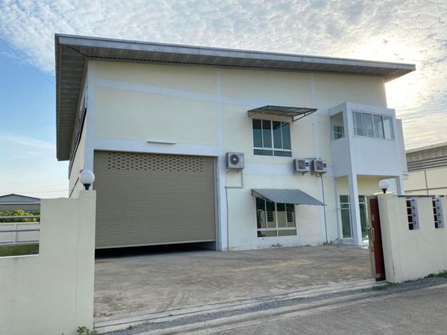 L83 ขายโรงงาน 330 ตรว. 525 ตรม. ผังสีม่วง อ้อมน้อย กระทุ่มแบน ขายถูกกว่าราคาประเมิน