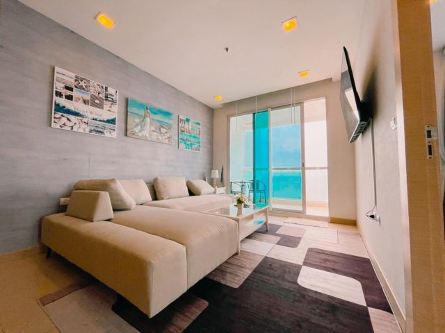 The Palm Wongamat Beach Front Pattaya for rent 2 beds (S03-0902)