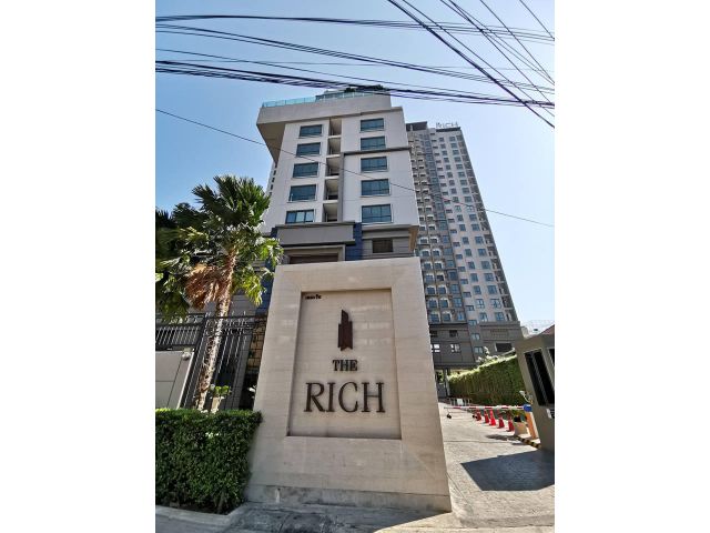 ขายคอนโด Rich Sathorn Taksin 4,217,545 บาท ขนาด 30.04 ตารางเมตร แบบ 1Bed / 1Bath