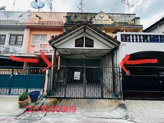 ขายทาวเฮ้าส์ 2 ชั้น หมู่บ้านพูนสุข ซอย ภูมิเวท 3 (ใกล้ 5 แยกปากเกร็ด)ต.ปากเกร็ด อ. ปากเกร็ด จ. นนทบุรี 11120