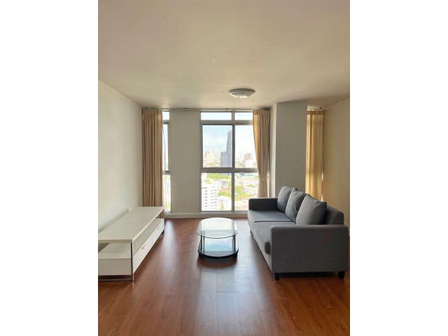 Condo One X Sukhumvit 26 for rent 3 bedrooms 2 bathrooms 109 sqm. rental 43,000 baht/month