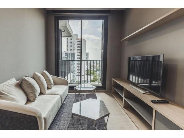 ให้เช่าคอนโด M Thonglor 10 1 ห้องนอน