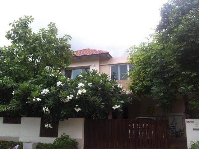 บ้านเดี่ยว 2 ชั้น วิลล่าอะคาเดีย ศรีนครินทร์