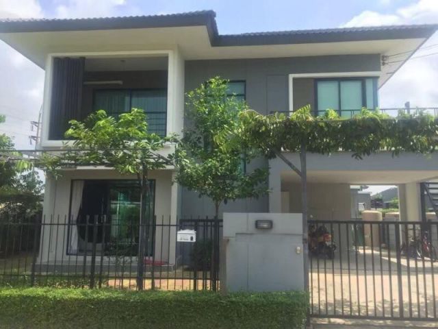 ให้เช่า ขาย บ้านเดี่ยว  2 ชั้น บ้านมือสอง พร้อมเฟอร์ หมู่บ้าน ดีไลท์ ดอนเมือง - รังสิต หลังมุม