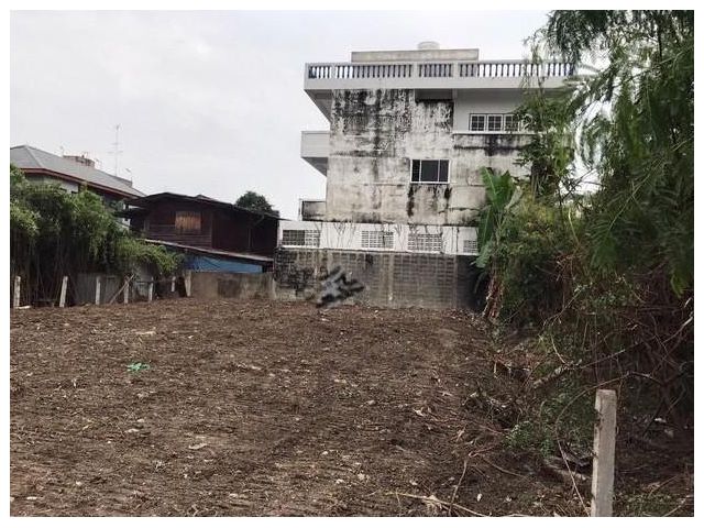 ขายที่ดินเปล่า ถมแล้ว 105 ตรว อินทามระ 37 แยก 2