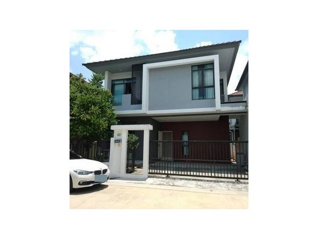 บ้านเดี่ยว 2 ชั้น ออร่า รามคำแหง 94