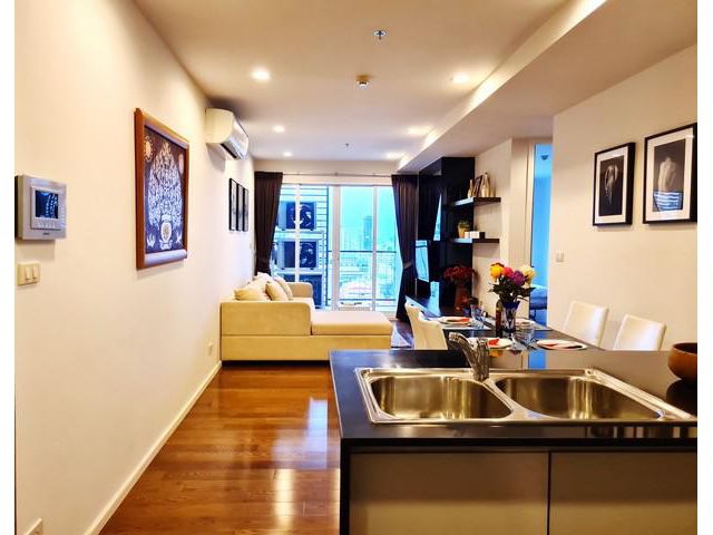 ขายและให้เช่า15 Sukhumvit Residences