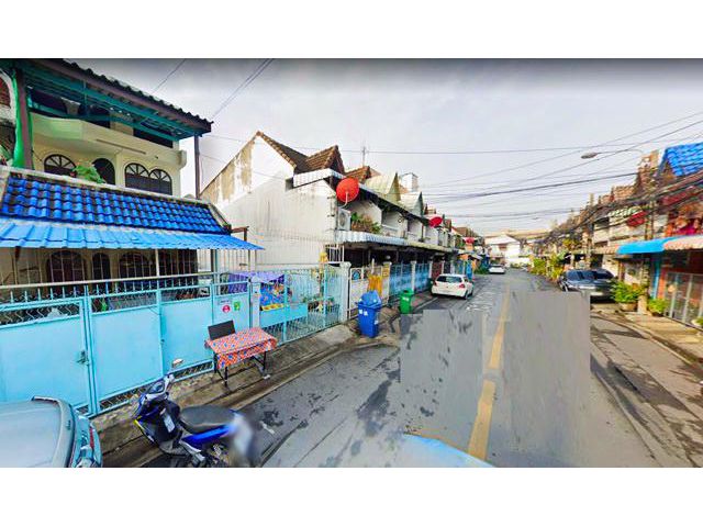 เหม่งจ๋าย ประชาราษฎร์บำเพ็ญ 22-28 MRT ห้วยขวาง
