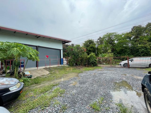 ขาย บ้านเดี่ยวพร้อมที่ดิน ขนาด 120 ตร.วา ต.คูบางหลวง อ.ลาดหลุมแก้ว ปทุมธานี