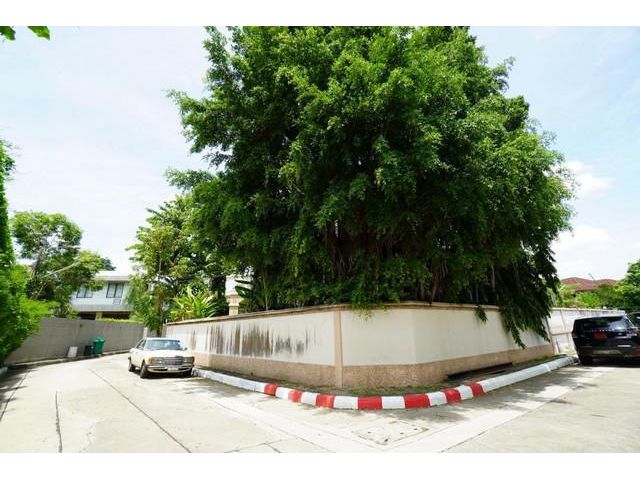 POR1613ขายบ้าน 2 ชั้น หมู่บ้านผกามาศ สุขุมวิทซอย71