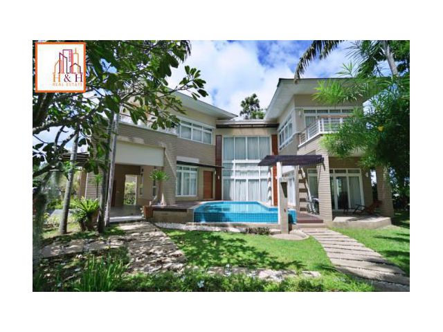 Baan Talay Pattaya พูลวิลล่า หมู่บ้านติดทะเล 149ตรว ตัวบ้าน 250ตรม แถมเฟอร์นิเจอร์ ชายหาดเดียวกับโรงแรม U Pattaya
