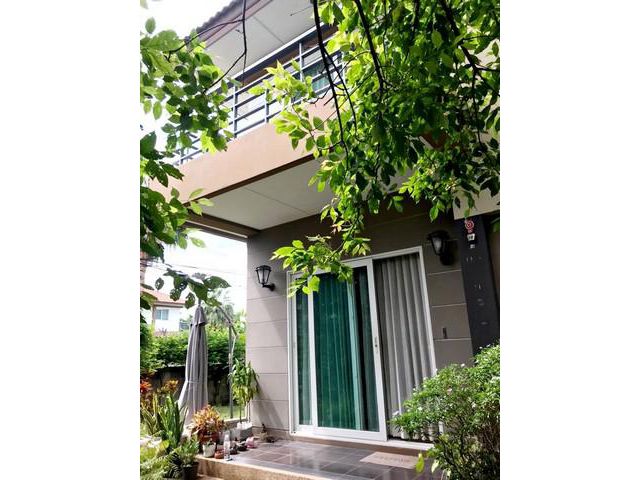 ขายบ้านเดี่ยวลำลูกกา คลอง6  เป็นบ้านหัวมุม