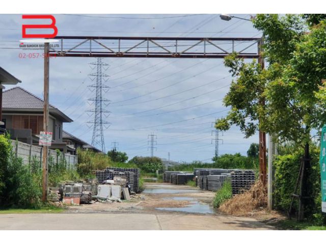 ที่ดินเปล่า ติดกลุ่มหมู่บ้านอารียา เดอะคัลเลอร์ (วงแหวน 196) เนื้อที่ 102 ตรว. ถนนบางนา-ตราด อ.บางพลี จ.สมุทรปราการ