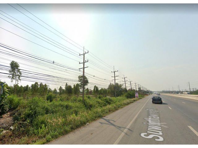ขายที่ดินเมืองฉะเชิงเทรา 5 ไร่ ติดถนนเส้นสุวินทวงศ์ 304 ข้างติดถนนคอนกรีต จ.ฉะเชิงเทรา