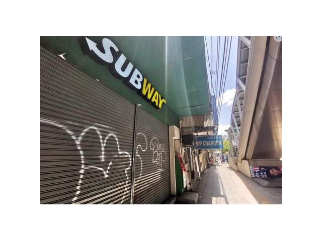 ให้เช่าพื้นที่อาคาร  95 ตรม ติดBTSทองหล่อ