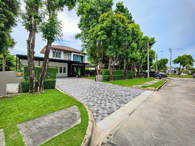 บ้านเดี่ยว 2 ชั้น #โครงการฮาบิเทีย รามอินทรา2 บ้านหันหน้าทิศใต้ ภายในตกแต่งสวยงาม ด้านหน้ามีสนามหญ้าเป็นมุมพักผ่อน