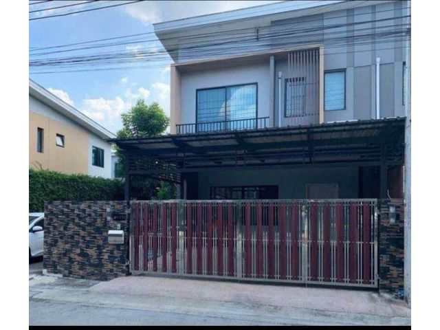 ให้เช่าทาวเฮ้าส์  The connect 27 สวนหลวง