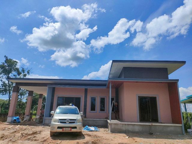 บ้านเดี่ยวสร้างใหม่ สไตร์โมเดิร์น