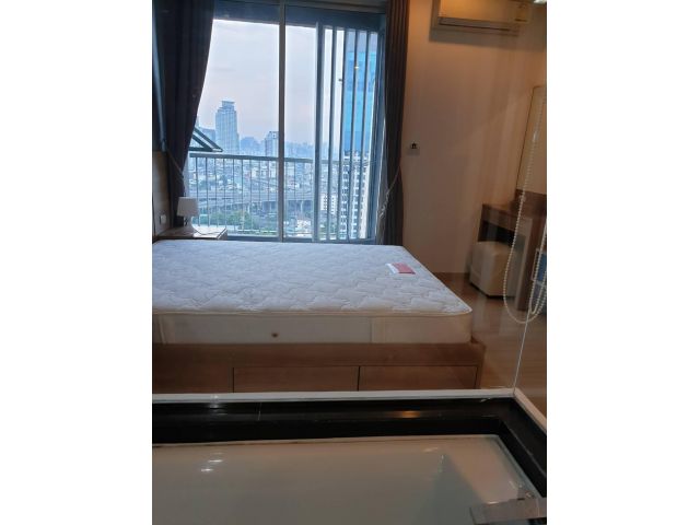 ให้เช่าคอนโด Rhythm Sukhumvit 50 ชั้น 21 เฟอร์ฯครบ พร้อมเข้าอยู่ S03-0385