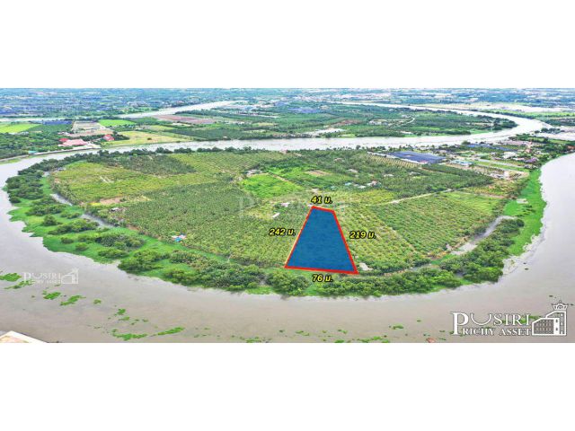 ที่วิวคุ้งน้ำเต็มๆ 180 องศา เนื้อที่ 7 ไร่เศษ ใกล้ตลาดกระทุ่มแบน เพียง 15 นาที  KK3680S