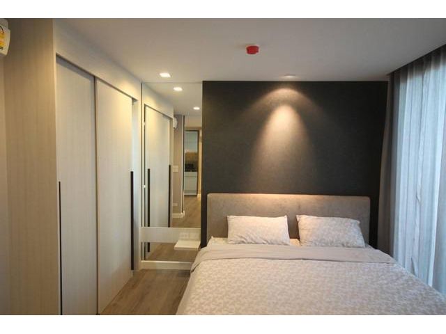 CRB206 The Room Sukhumvit40
