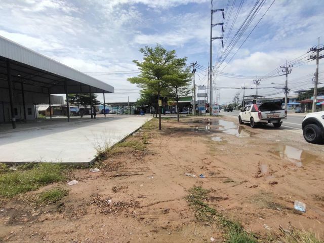 L84 ให้เช่า ที่ดิน อาคาร ย่านชุมชนโรงงาน ติดถนน 2 ด้าน ทำเลค้าขาย พันท้ายนรสิงห์ สมุทรสาคร ค่าเช่าถูก