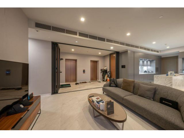 ขาย The Monument Thonglor 2 ห้องนอน 2 ห้องนำ้ 125.2 ตรม. ราคาขาย 33.9 ล้านบาท
