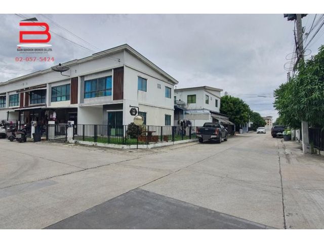 ทาวน์เฮาส์ หมู่บ้าน พฤกษา 83 เนื้อที่ 27.5 ตรว. ถนนบรมราชชนนี อ.สามพราน จ.นครปฐม
