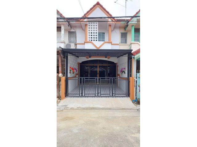 ทาวน์เฮ้าส์ 2 ชั้น #หมู่บ้านมนชญา1 สายไหม 21 พร้อมเฟอร์นิเจอร์ มีระเบียงด้านหน้า แต่งสวยพร้อมเข้าอยู่ พื้นชั้นบน - ชั้นล