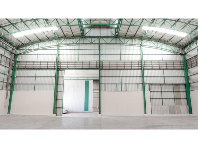 ให้เช่าโกดังพร้อมออฟฟิศ ถนนร่มเกล้า ลาดกระบัง