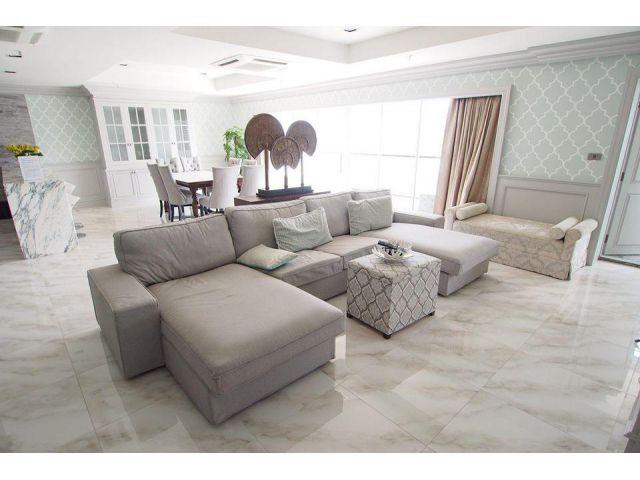 For rent 4bedrooms Condo at Kiarti Thanee