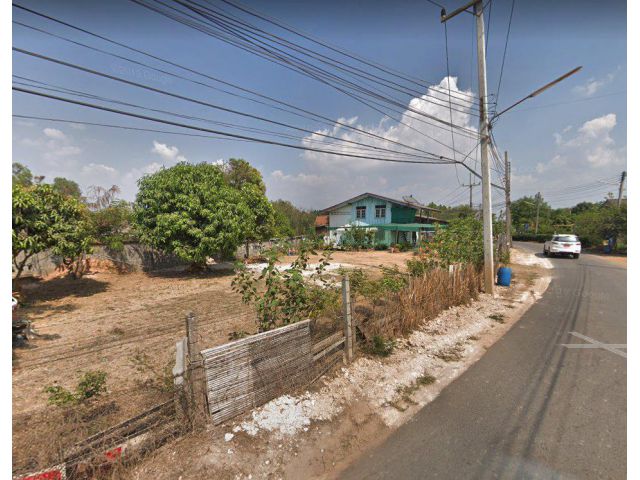 ขายบ้านพร้อมที่ดิน 149 ตรว. ติดถนนลาดยาง ใกล้เทศบาลท่าถ่าน - 400 เมตร อ.พนมสารคาม จ.ฉะเชิงเทรา