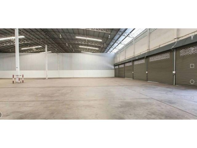 ให้เช่าคลังสินค้า โกดัง โรงงาน บางนา กม 23 บางบ่อ บางเพรียง วัดลาดหวาย  ใกล้นิคมบางพลี พื้นที่ 3,800 ตารารางเมตร