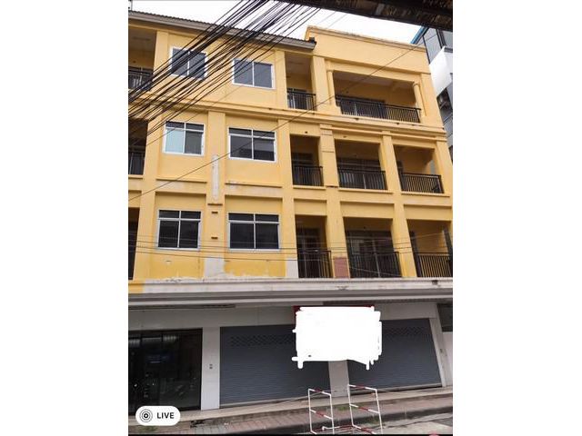 ขายตึกแถวอาคารพาณิชย์ 3 คูหาติดกัน 4 ชั้น