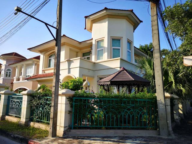 บ้านเดี่ยวให้เช่า รังสิต บ้านภัสสร 4 หลังมุม