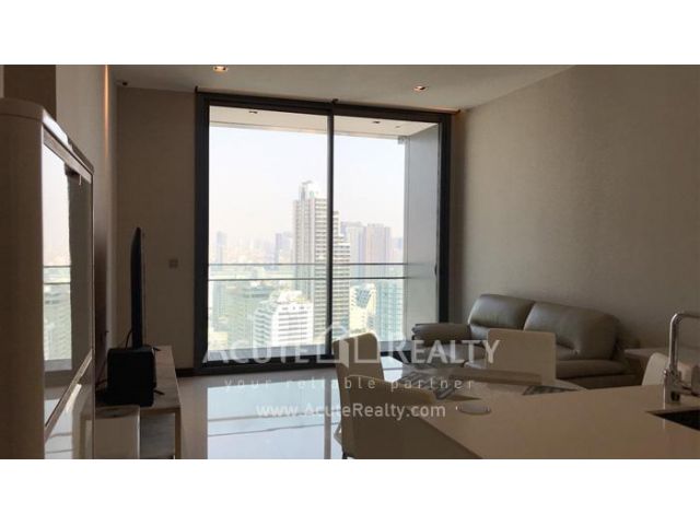 คอนโดให้เช่านานา, คิว สุขุมวิท ให้เช่า