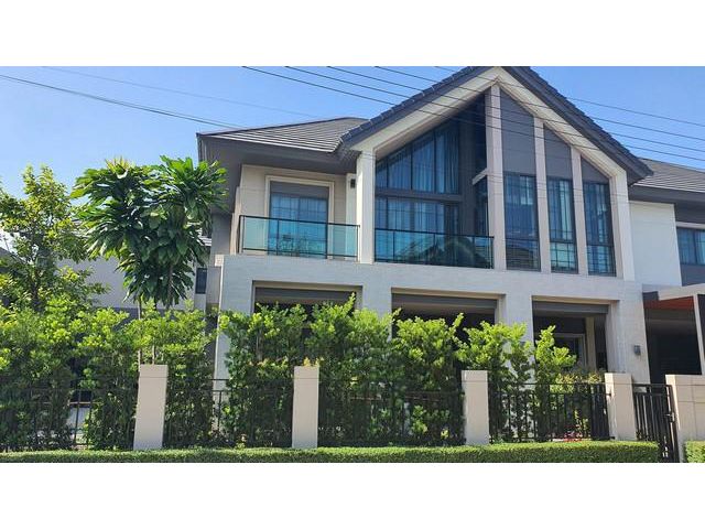 HS0519 ขายบ้านเดี่ยว ย่าน แจ้งวัฒนะ หลังมุม บางกอก บูเลอวาร์ด2 มี4 ห้องนอน 5ห้องน้ำ