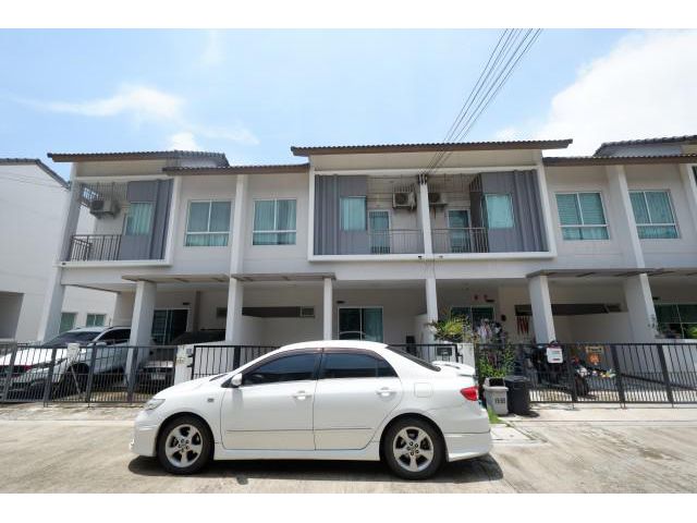 ขายบ้านเงินเหลือ ต่ำกว่าประเมิน ม.ธนาซิโอ รัตนาธิเบศร์ ซ.วัดไผ่เหลือง ใกล้รถไฟฟ้าบางพลู เซ็นทรัลเวสเ