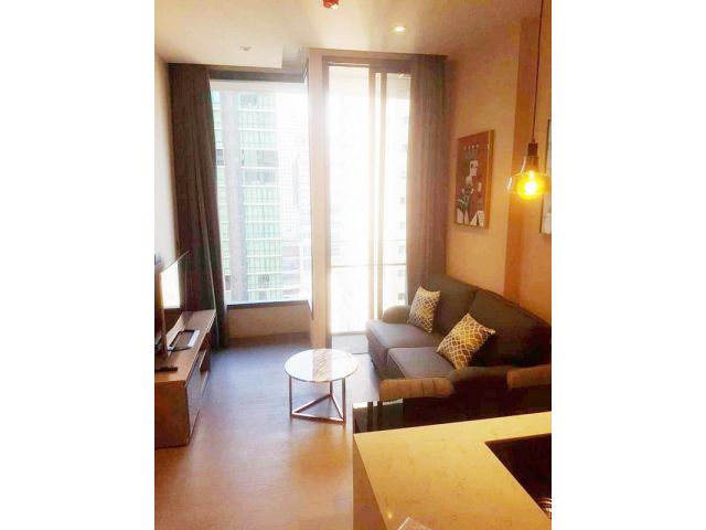 คอนโดให้เช่าคอนโด The ESSE Asoke / ดิ เอส อโศก วิวเมือง 37ตรม. 18/350